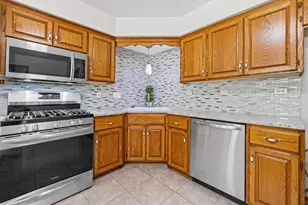 8925 Ashley Terrace, Brooklyn Park, MN 55443 - Photo 27