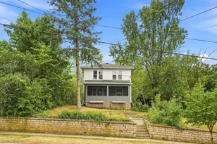 816 Vine St, Hudson, WI 54016 - Photo 1