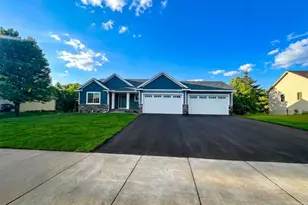 21202 Tippecanoe St NE, East Bethel, MN 55011 - Photo 1