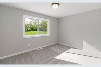 21202 Tippecanoe Street NE, East Bethel, MN 55011 - Photo 11
