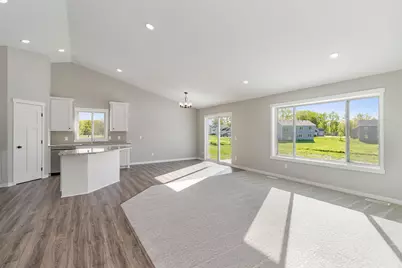 21202 Tippecanoe Street NE, East Bethel, MN 55011 - Photo 5