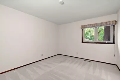 2101 Sheridan Hills Road, Minnetonka, MN 55391 - Photo 25