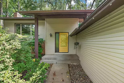 2101 Sheridan Hills Road, Minnetonka, MN 55391 - Photo 3