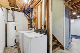 906 Galtier St, Saint Paul, MN 55117 - Photo 29