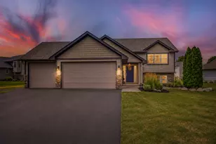 4137 Starling Dr, Hastings, MN 55033 - Photo 13