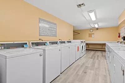 [Address not provided], Roseville, MN 55113 - Photo 9
