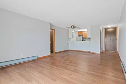 [Address not provided], Roseville, MN 55113 - Photo 3