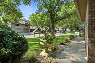 13104 Gemstone Ct, Apple Valley, MN 55124 - Photo 23