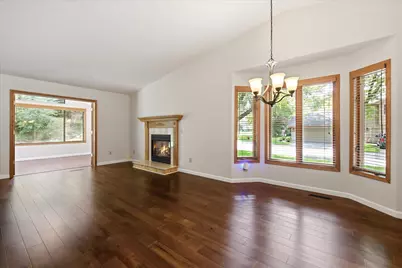 13104 Gemstone Court, Apple Valley, MN 55124 - Photo 5