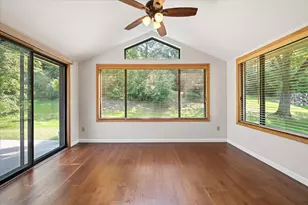 13104 Gemstone Ct, Apple Valley, MN 55124 - Photo 7
