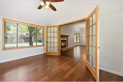 13104 Gemstone Court, Apple Valley, MN 55124 - Photo 9