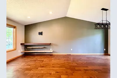2110 Darling Avenue E, Alexandria, MN 56308 - Photo 7