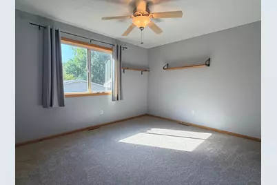 2110 Darling Avenue E, Alexandria, MN 56308 - Photo 13