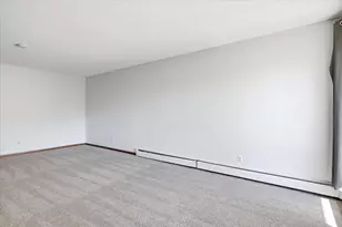 10840 Rockford Rd, Plymouth, MN 55442 - Photo 11