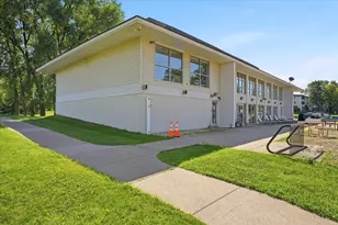 10840 Rockford Rd, Plymouth, MN 55442 - Photo 27