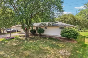 681 Terrace Dr, Roseville, MN 55113 - Photo 43