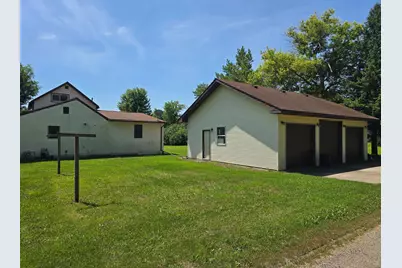 604 E Willow Avenue, Olivia, MN 56277 - Photo 11