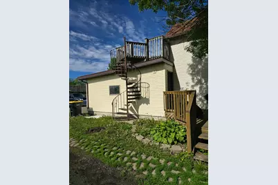 604 E Willow Avenue, Olivia, MN 56277 - Photo 3