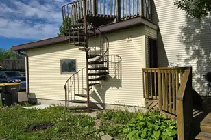 604 E Willow Ave, Olivia, MN 56277 - Photo 3