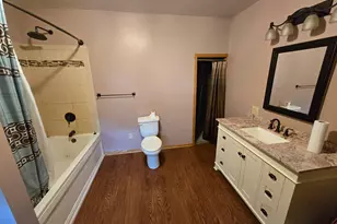 604 E Willow Ave, Olivia, MN 56277 - Photo 23