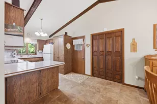 33612 Shorewood Dr, Avon, MN 56310 - Photo 3