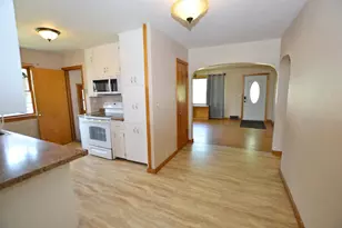 806 5th St NE, Staples, MN 56479 - Photo 9