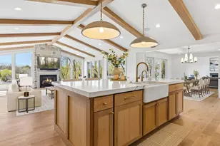 1155 Heritage Ln, Wayzata, MN 55391 - Photo 15