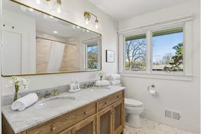 1155 Heritage Lane, Wayzata, MN 55391 - Photo 31