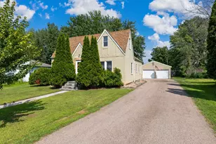 503 N Elm St, Belle Plaine, MN 56011 - Photo 31