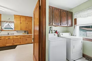 503 N Elm St, Belle Plaine, MN 56011 - Photo 15