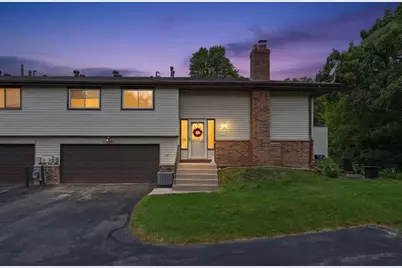 1711 Hickory Hill Drive, Eagan, MN 55122 - Photo 29
