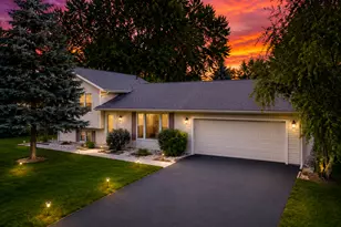 10692 104th Pl N, Maple Grove, MN 55369 - Photo 1