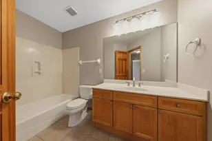 1517 Covington Ln, Eagan, MN 55122 - Photo 47