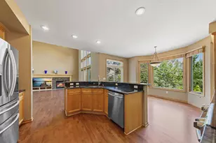 1517 Covington Ln, Eagan, MN 55122 - Photo 21