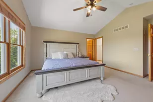 1517 Covington Ln, Eagan, MN 55122 - Photo 33