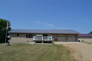 1544 Dickson Dr, Hendricks, MN 56136 - Photo 41