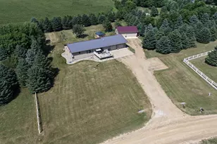 1544 Dickson Dr, Hendricks, MN 56136 - Photo 57