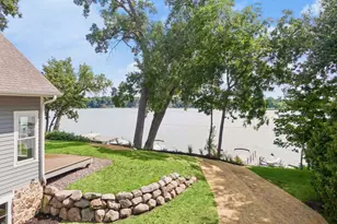 1728 Finch Ln, Mound, MN 55364 - Photo 5
