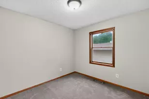 4020 Baffin Ln NE, Rochester, MN 55906 - Photo 11