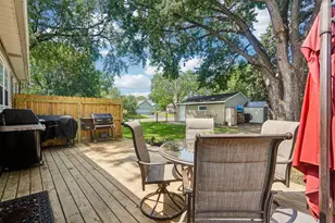 8444 Fremont Ave S, Bloomington, MN 55420 - Photo 19