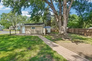 8444 Fremont Ave S, Bloomington, MN 55420 - Photo 23