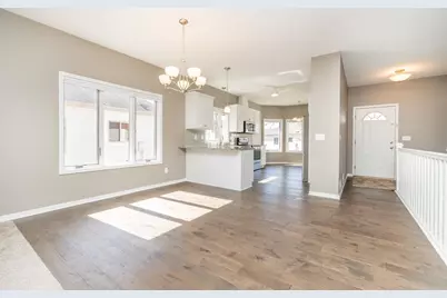 469 Roundhouse Street, Shakopee, MN 55379 - Photo 7