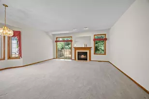 2309 Stephani Ct, Little Canada, MN 55117 - Photo 15