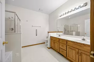 2309 Stephani Ct, Little Canada, MN 55117 - Photo 23