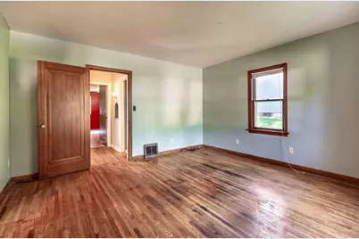 211 5th Street SE, Pelican Rapids, MN 56572 - Photo 11