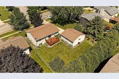 792 41st Avenue NW, Rochester, MN 55901 - Photo 3