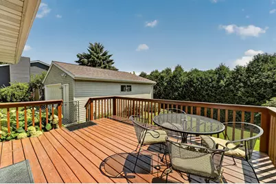 792 41st Avenue NW, Rochester, MN 55901 - Photo 3
