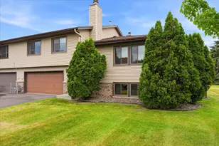 5215 84th Ct N, Brooklyn Park, MN 55443 - Photo 1