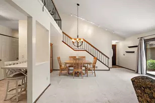 7051 Robinwood Trail, Woodbury, MN 55125 - Photo 9