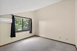 7051 Robinwood Trail, Woodbury, MN 55125 - Photo 31